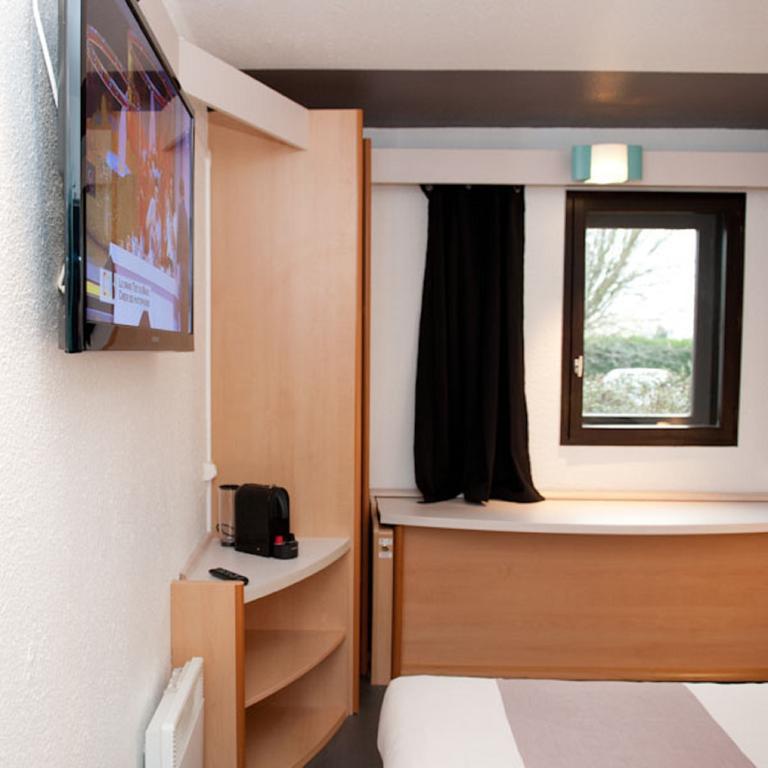 Egg Hotel Gonesse גאנס מראה חיצוני תמונה