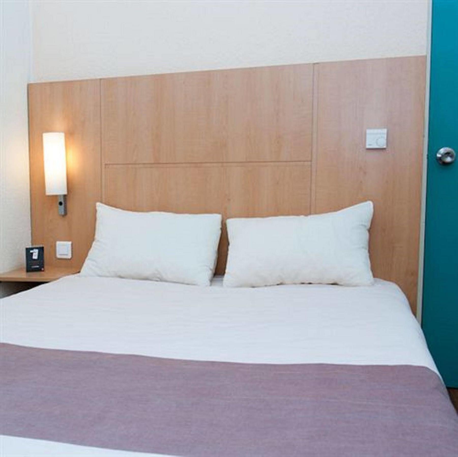 Egg Hotel Gonesse גאנס מראה חיצוני תמונה