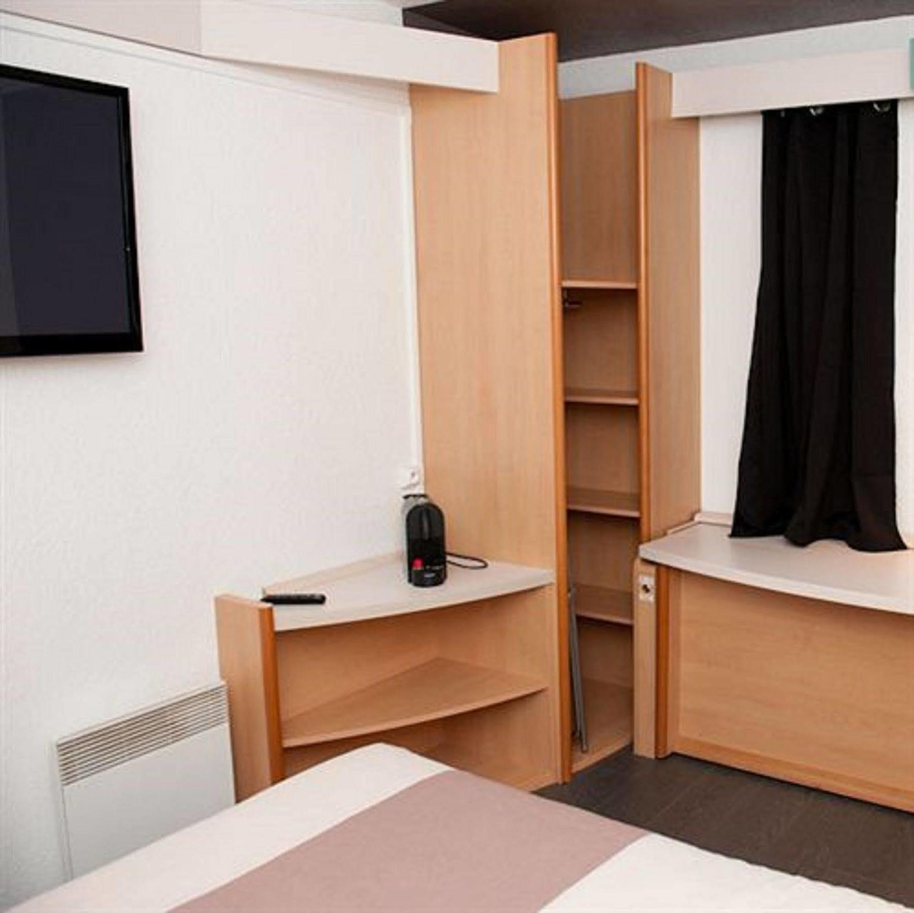 Egg Hotel Gonesse גאנס מראה חיצוני תמונה