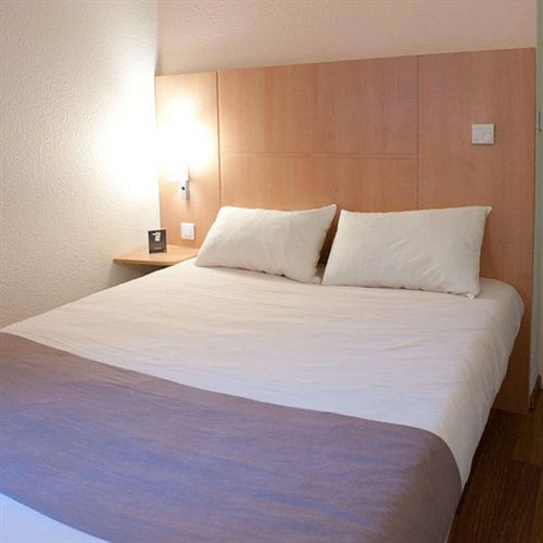 Egg Hotel Gonesse גאנס מראה חיצוני תמונה